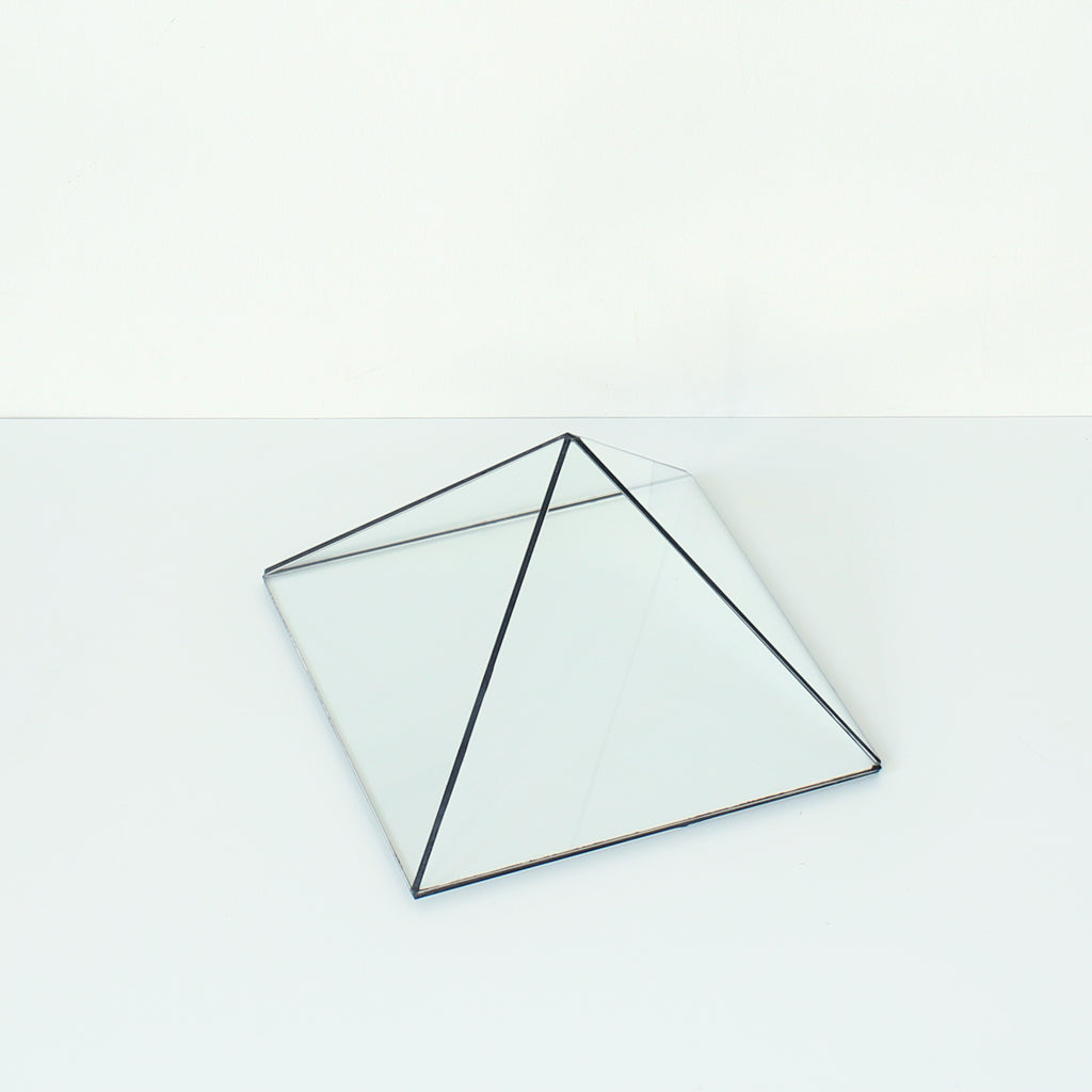 Glass Pyramid Display Case – Crystal & Jewelry Display