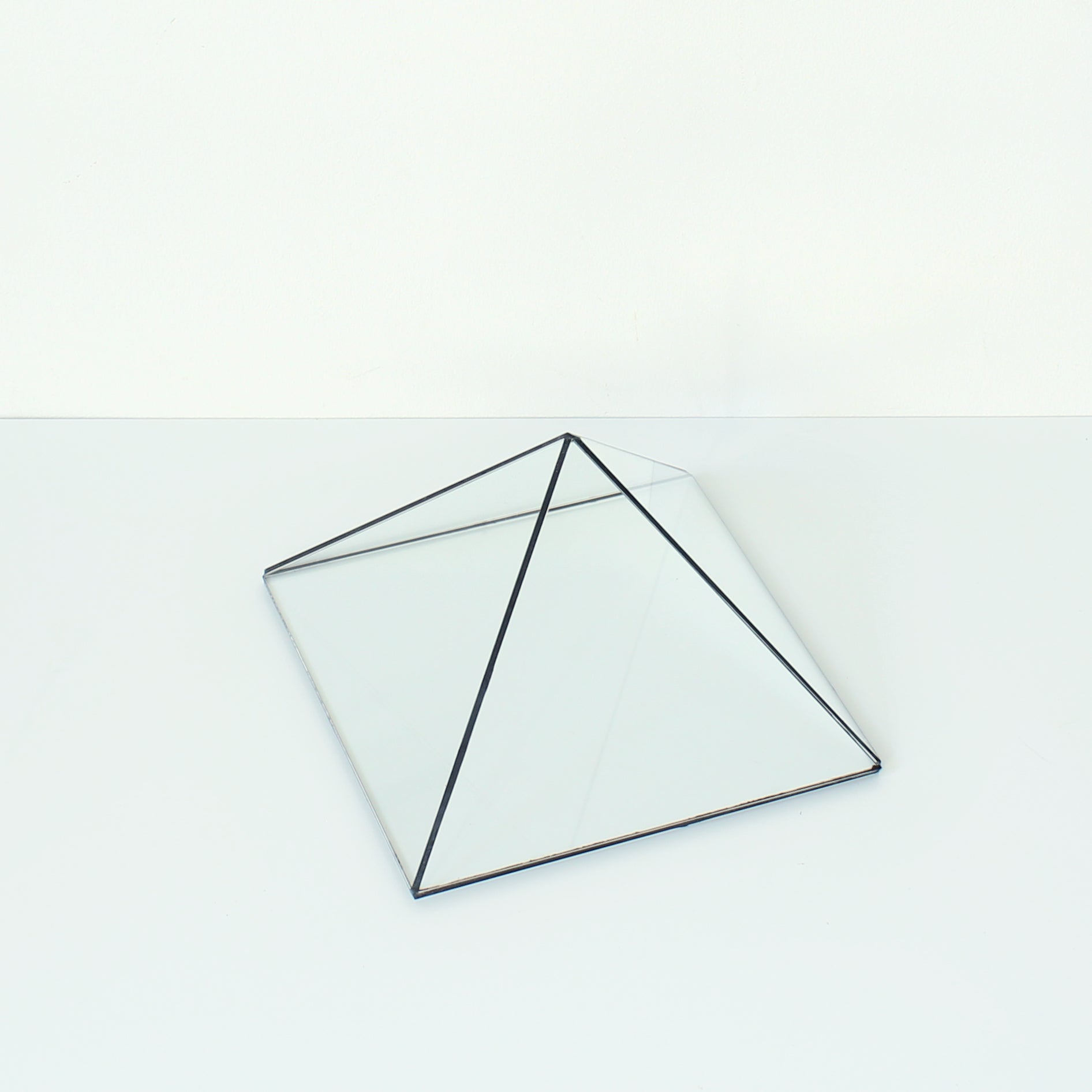 Glass Pyramid Display Case – Crystal & Jewelry Display