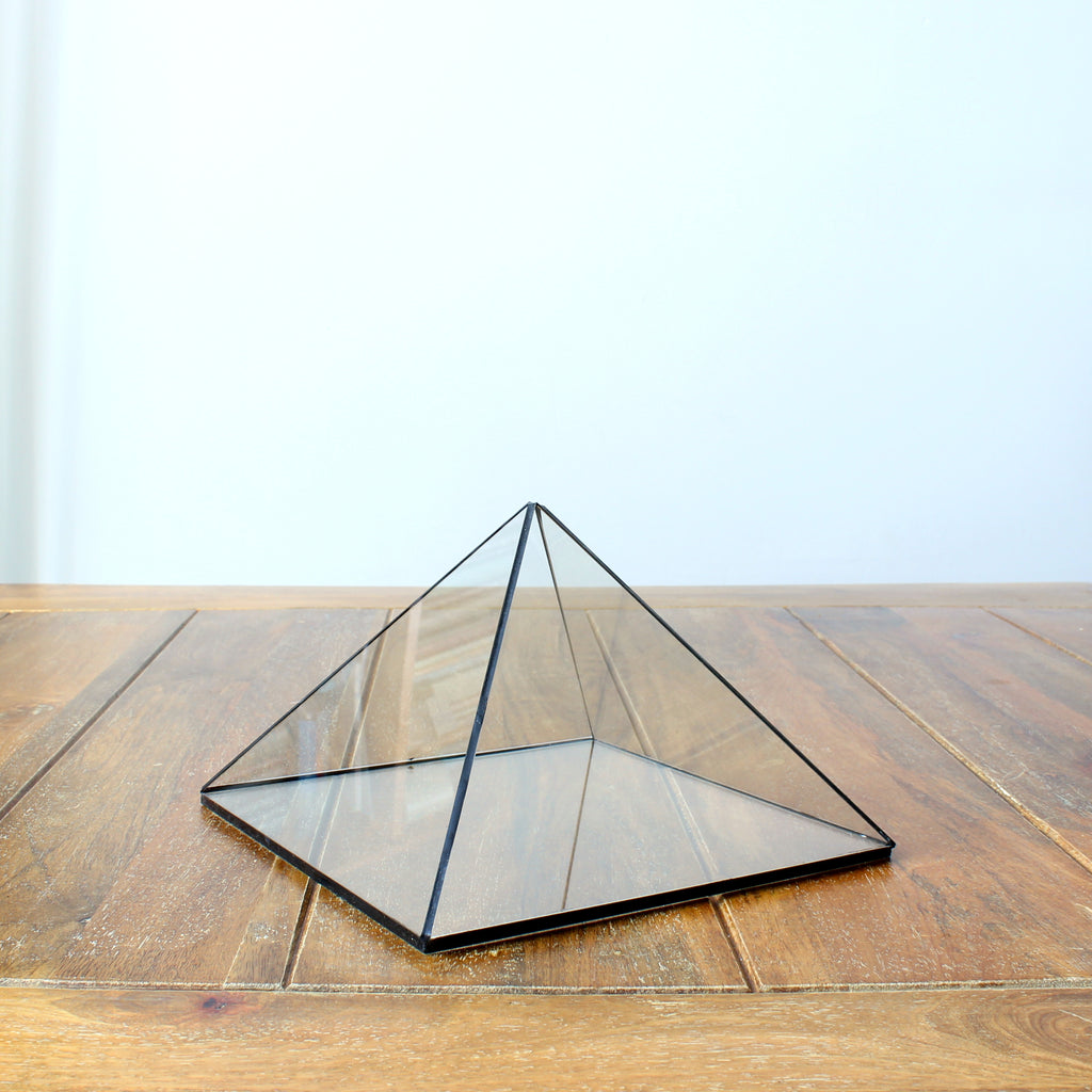 Glass Pyramid Display Case – Crystal & Jewelry Display