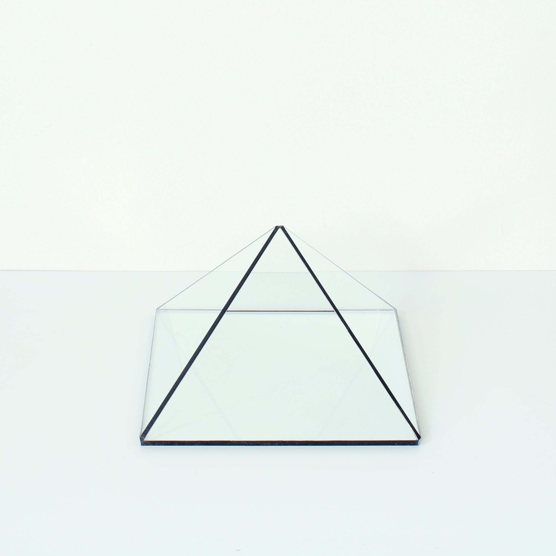 Glass Pyramid Display Case – Crystal & Jewelry Display