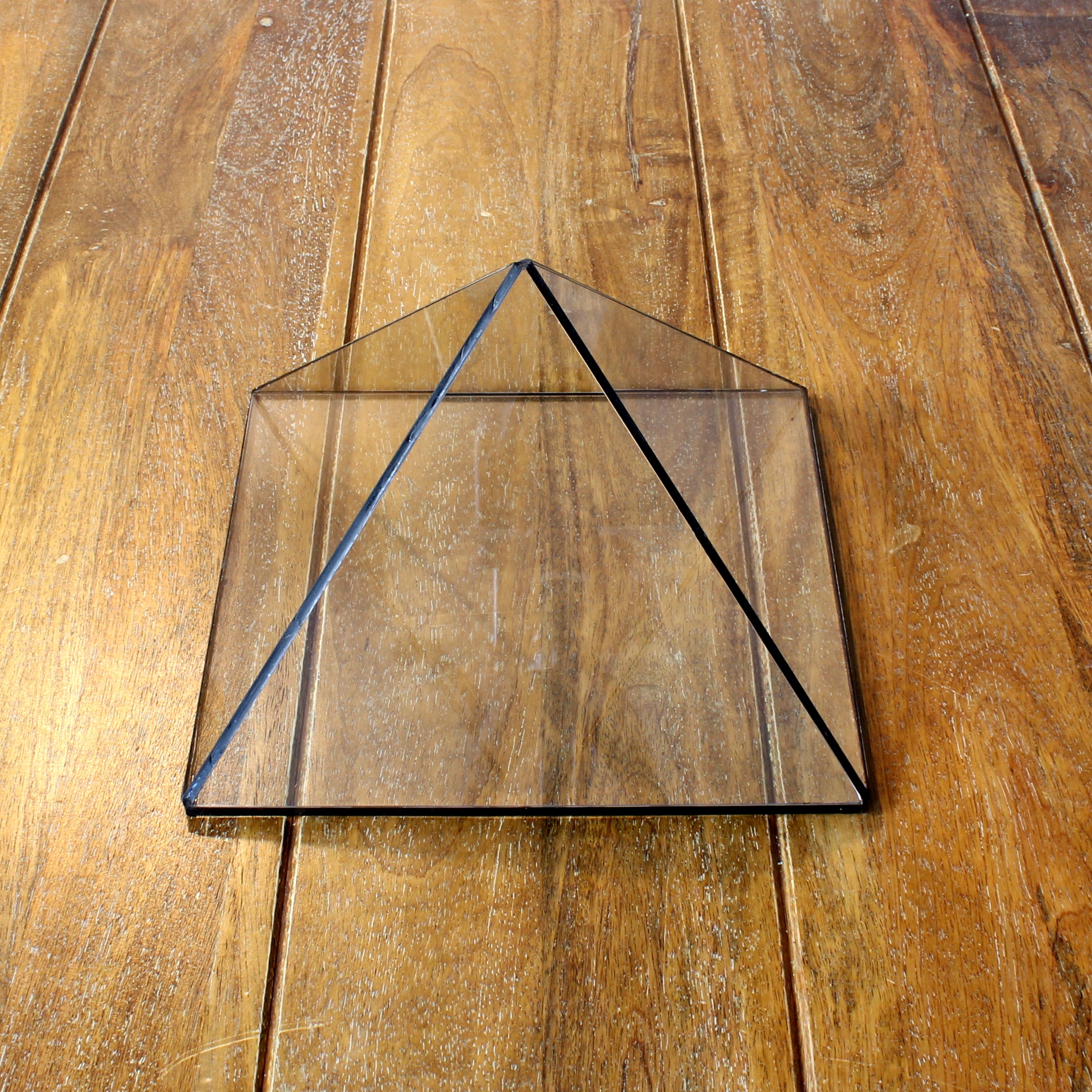 Glass Pyramid Display Case – Crystal & Jewelry Display